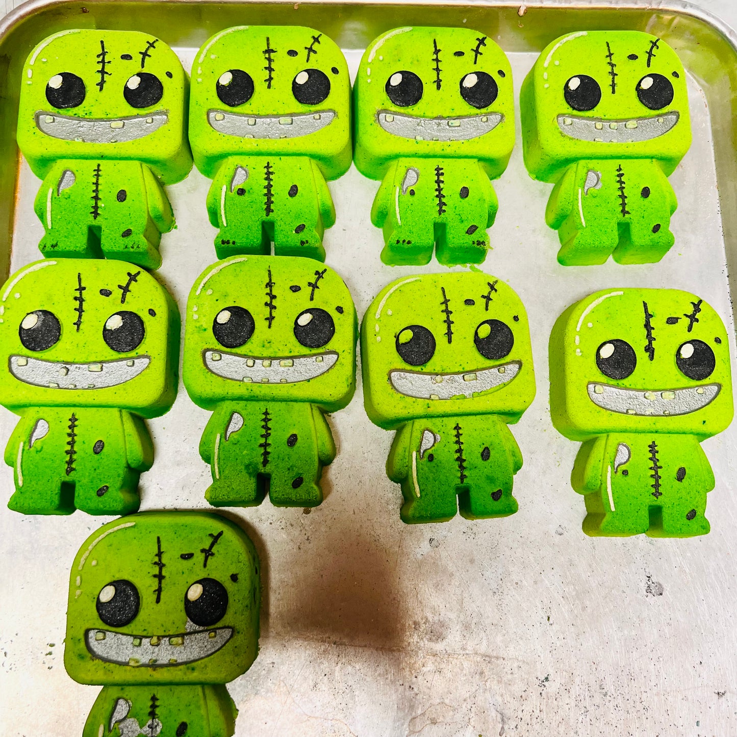 10x Frankie Bath Bomb WHOLESALE
