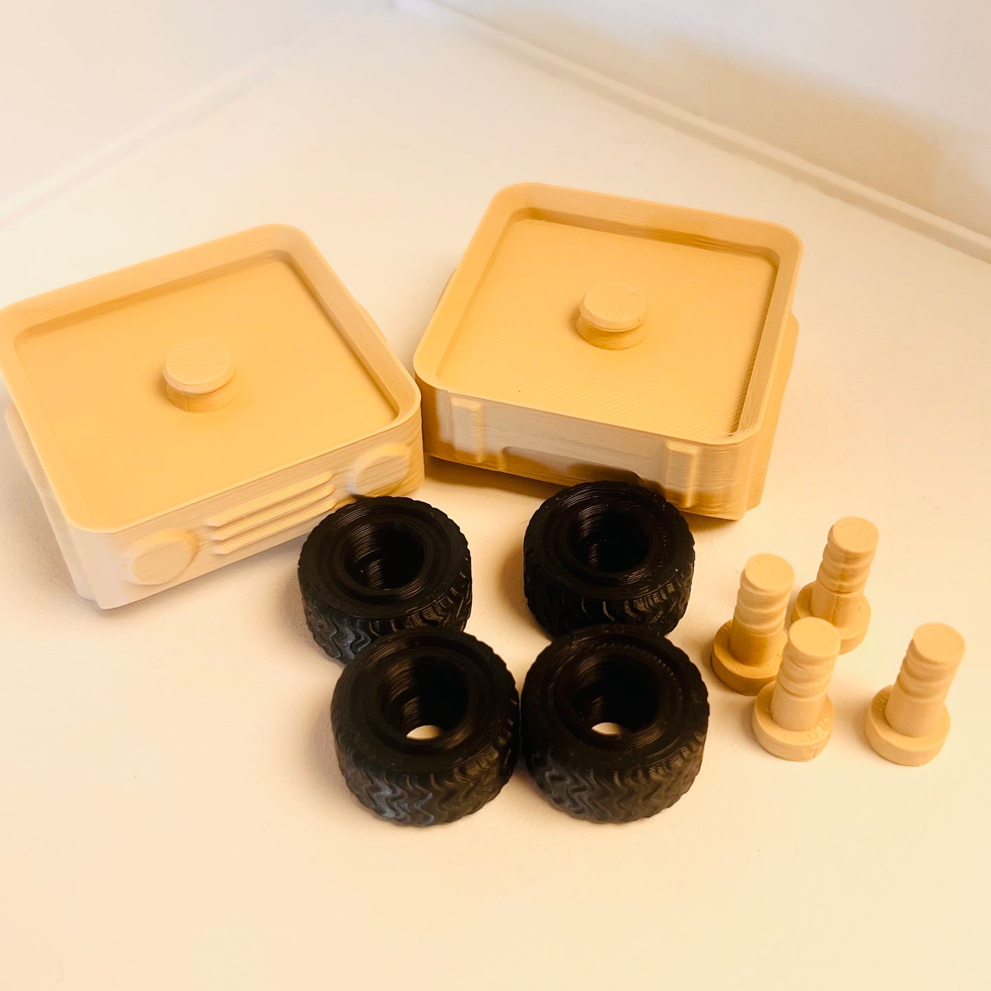 Click & Connect Vehicles Chassis Add On Set 10 Pieces (Standard Colours)