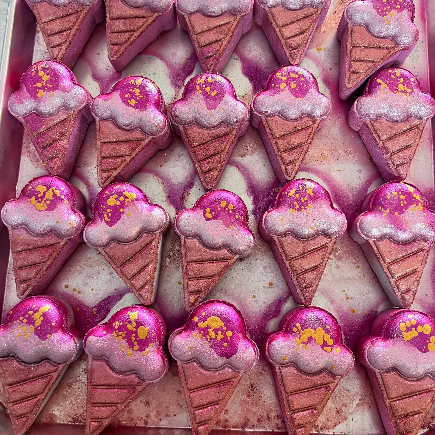 10x Pink Icecream Bath Bomb WHOLESALE