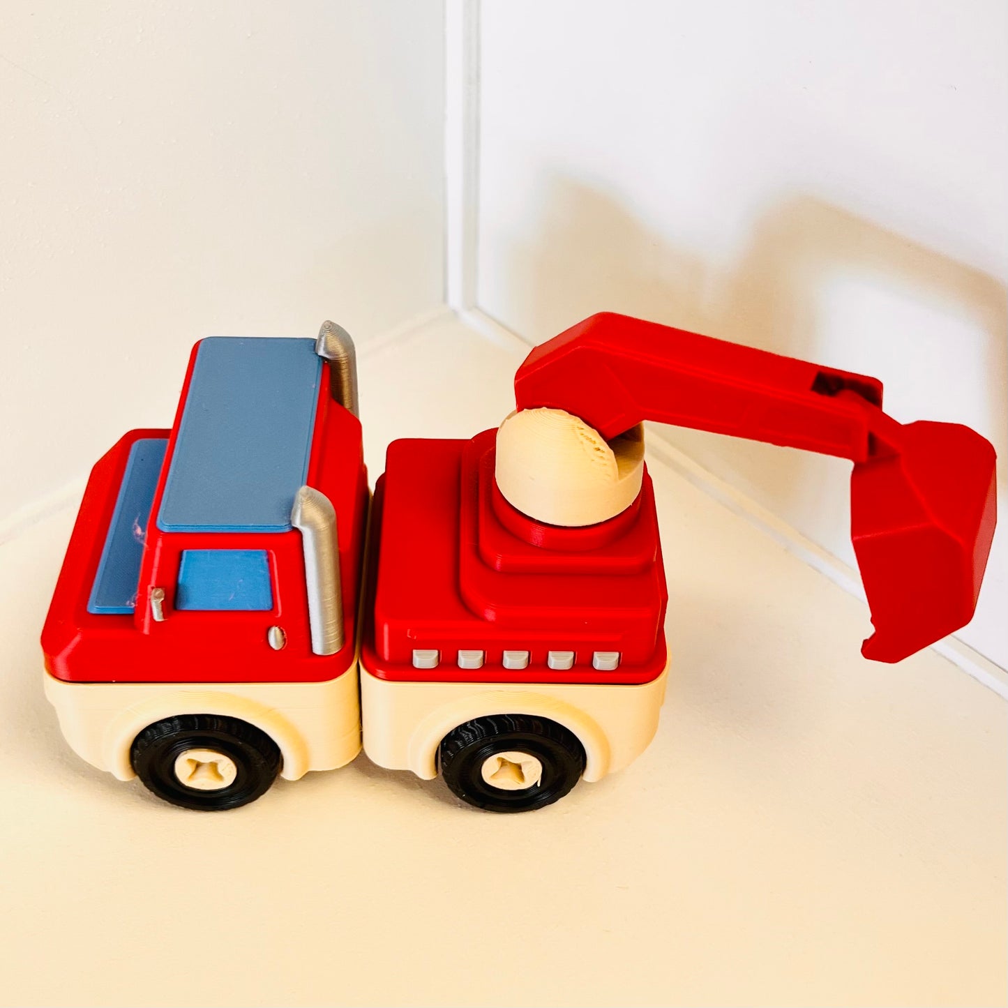 Click & Connect Vehicles Crane & Digger Trucks Set 18 Pieces