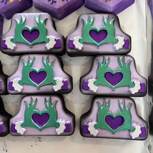 x10 Xmas Grinch Hands Bath Bomb WHOLESALE